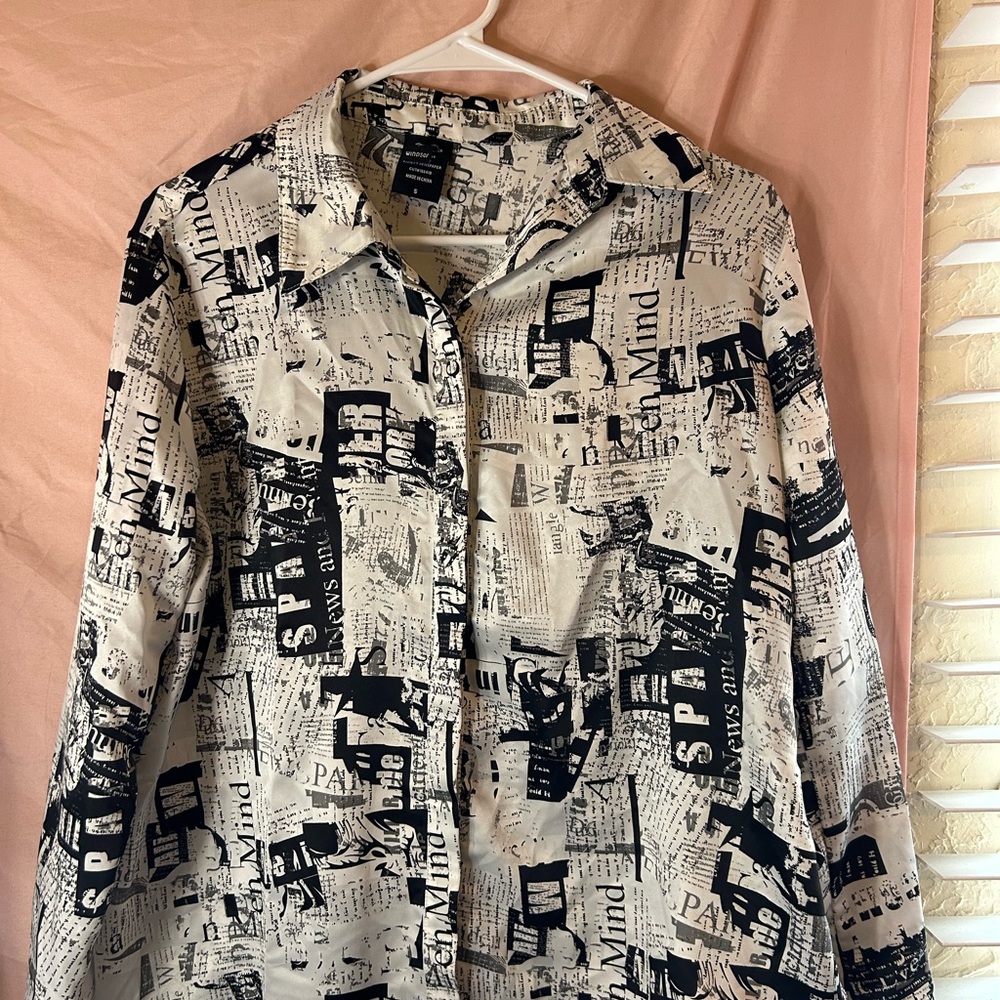 Windsor Monochrome Graphic Print Blouse